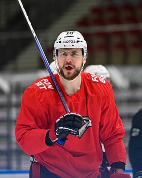 Тренировка «Авангарда» во Владивостоке