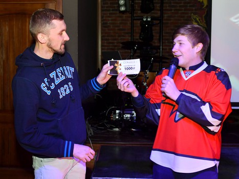 31.03.2019. Фан-зоны "Авангарда" в Омске 