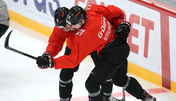 Плей-офф – самое классное время | Андрей Стась и Боб Хартли перед 6-й игрой финала Востока (ВИДЕО+ФОТО)