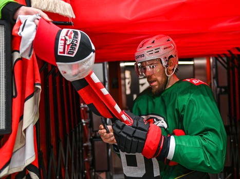 Открытая тренировка «Авангарда» перед финалом Востока