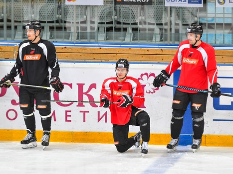 Раскатка "Авангарда" перед матчем с "Салаватом Юлаевым"