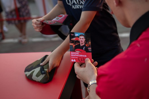 Дамир Шарипзянов - гость очередной вечеринки Буэнос Летос