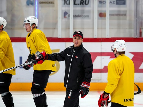 Раскатка «Авангарда» перед выездным матчем с «Йокеритом»