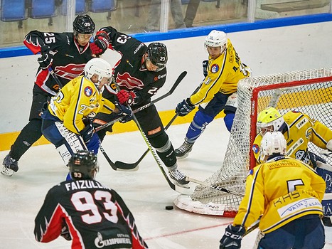 Товарищеский матч. "Авангард" - "РоКи" 3:1