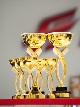 Приз имени Леонида Киселева прибыл в Омск