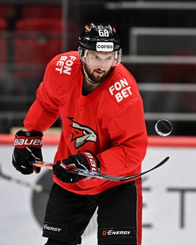 Раскатка «Авангарда» перед матчем с «Нефтехимиком»