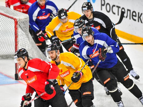 Первая тренировка Чеда Рау в "Авангарде"