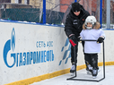 Уроки хоккея проходят в 10 школах Омска