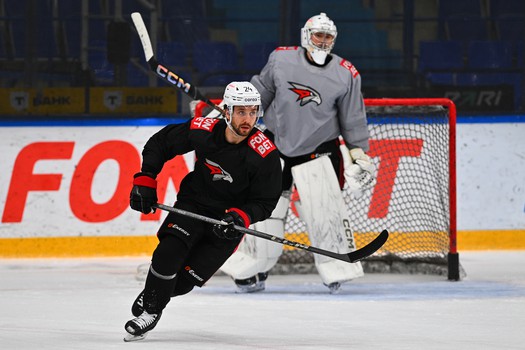 Тренировка «Авангарда» перед матчем в Нижнекамске