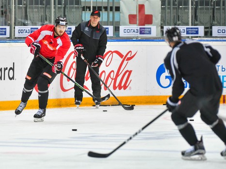 Раскатка "Авангарда" перед матчем с "Куньлунь Ред Стар"