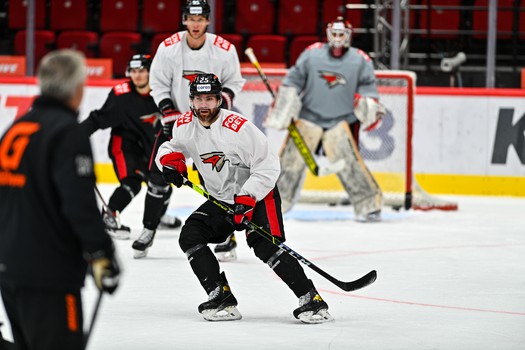 Тренировка «Авангарда» перед матчем с «Адмиралом»