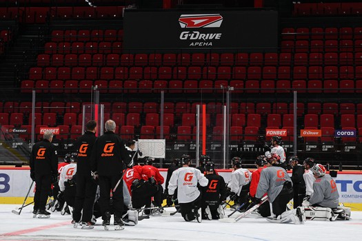 Тренировка «Авангарда» перед матчем с «Адмиралом»