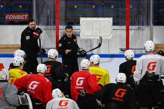 Тренировка «Авангарда» перед матчем в Магнитогорске