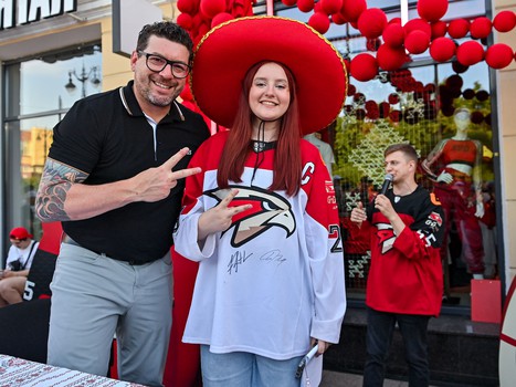 Первая вечеринка Буэнос Летос: Луи Робитайл