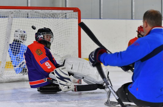 Турнир по следж-хоккею в Омске, день 2