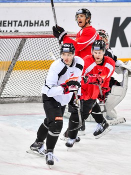 Раскатка "Авангарда" перед матчем с рижским "Динамо"