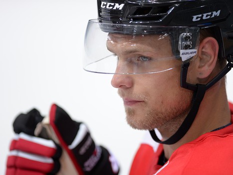 Первая тренировка ХК "Авангард" на льду "Арены Омск" в сезоне 2014/15