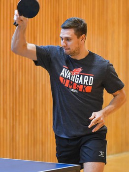 Новогодние игры "Авангарда": Фисенко vs Жукенов