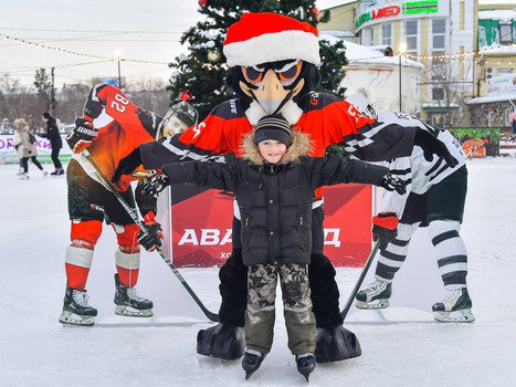 Городской каток на Бударина