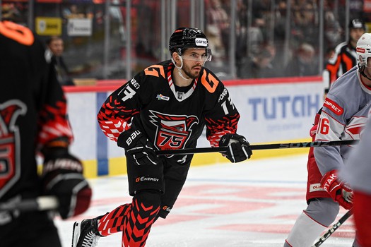 07.12.2025. «Авангард» - «Спартак» 7:5