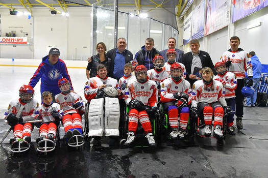 Турнир по следж-хоккею в Омске, день 1