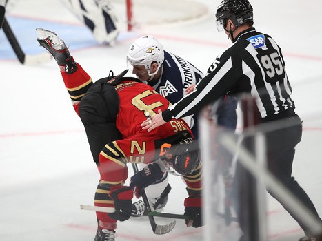 18.03.2021. 1/2 финала, 1 матч. «Авангард» - «Металлург» Мг 2:5