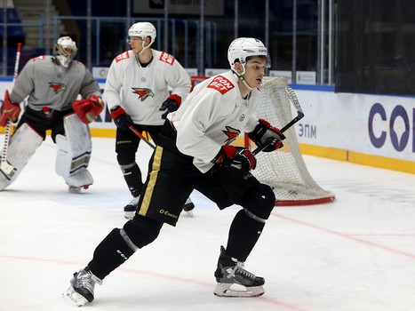 Тренировка «Авангарда» перед матчем в Новосибирске