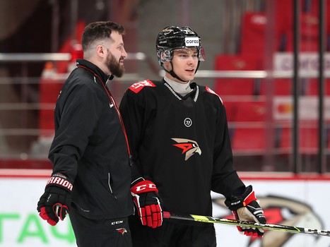 Тренировка «Авангарда» во время паузы в чемпионате