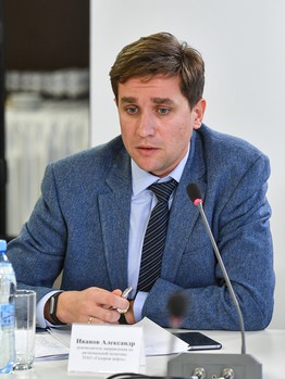 Владимир Шалаев на круглом столе "Люди Омска: социальный капитал города" 