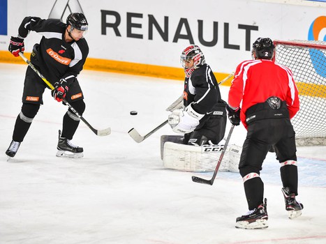 Раскатка "Авангарда" перед матчем с минским "Динамо"