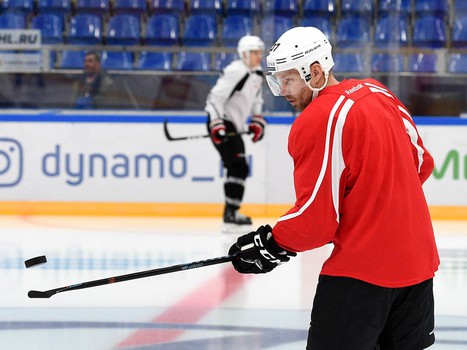 Раскатка "Авангарда" перед выездным матчем с "Динамо" Мск