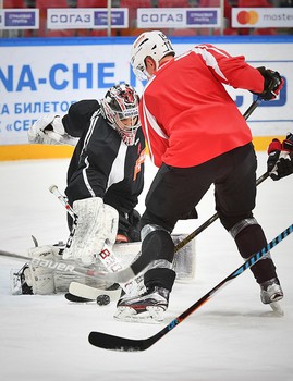 Раскатка "Авангарда" перед выездным матчем с "Северсталью"