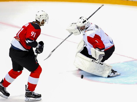 Сборная «Авангард» - Сборная «Газпром нефть» 10:4