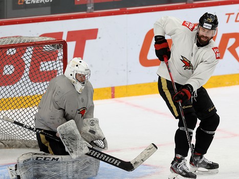 Раскатка «Авангарда» перед шестым матчем серии с «Металлургом»