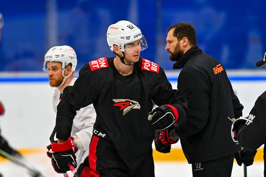 Раскатка «Авангарда» перед матчем в Уфе