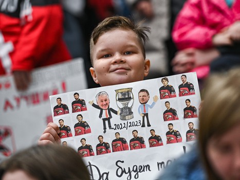 Открытая тренировка «Авангарда» перед финалом Востока