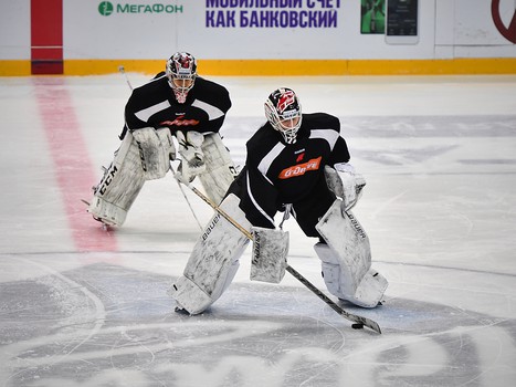 Тренировка "Авангарда" во Владивостоке перед матчем с "Адмиралом"