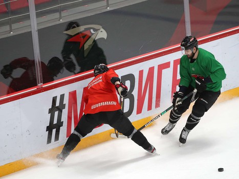 Открытая тренировка «Авангарда» для прессы и болельщиков
