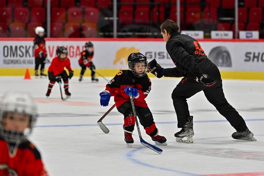 Тренировка воспитанников Хоккейной Академии «Авангард» 2019 года рождения на G-Drive Арене