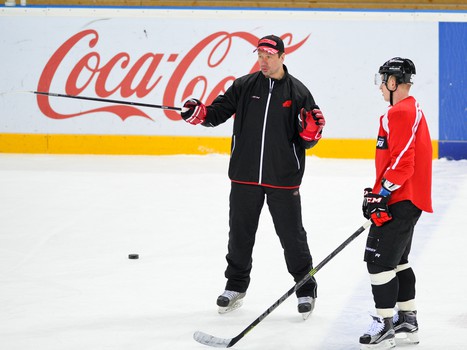 "Авангард" готовится к заключительным матчам регулярного чемпионата