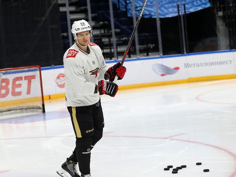 Раскатка «Авангарда» перед выездным матчем с московским «Динамо»