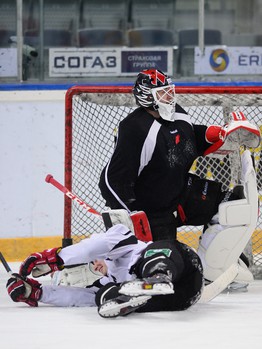 Тренировка "Авангарда" перед стартом домашней серии