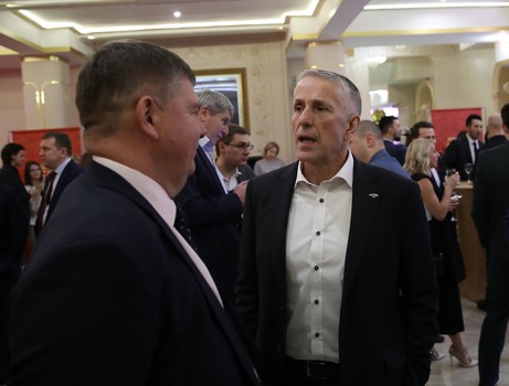 «Авангард» на церемонии представления участников ФОНБЕТ Матча Звезд КХЛ 2020