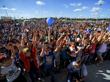 "Территория Авангарда". Часть 1. Площадь у арены