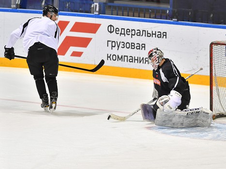 Тренировка "Авангарда" перед стартом турнира в Ярославле