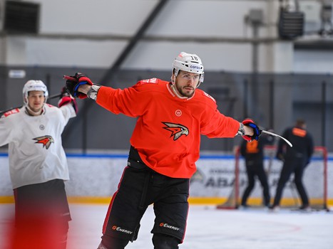 Тренировка «Авангарда» в Омске