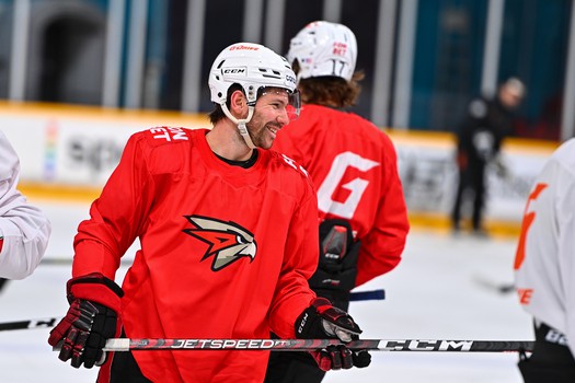 Раскатка «Авангарда» перед матчем в Череповце