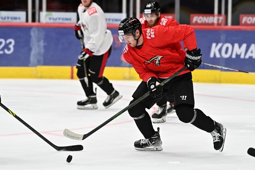 Первая ледовая тренировка «Авангарда»