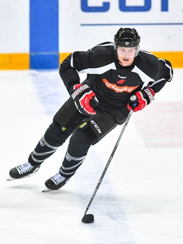 Первая тренировка Чеда Рау в "Авангарде"