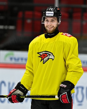 Тренировка «Авангарда» перед матчем с «Трактором»